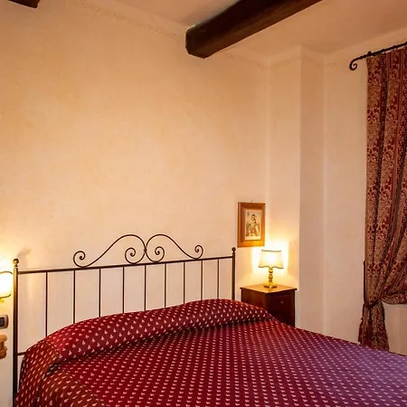 カントリーハウス Rocca Di Pierle, Di Charme - Cortona Mercatale